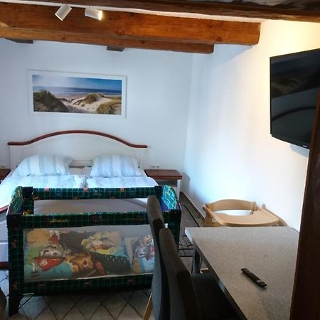 Kleine Gemuetliche Ferienwohnung Im Fachwerkstil Wolfsburg Exteriér fotografie